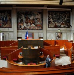 960px-Palais_d'Iéna,_hémicycle_(3)